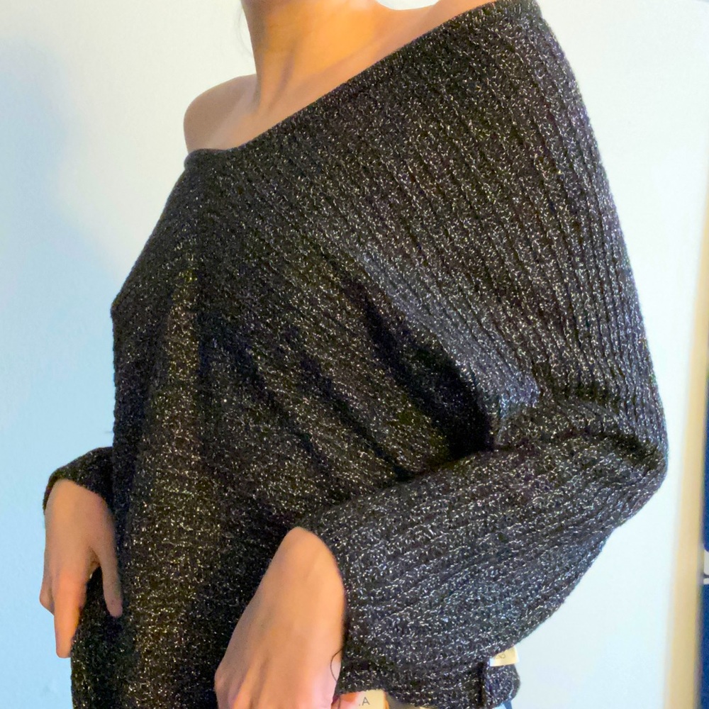 BLACK NY&C SWEATER WITH SPARKLE!